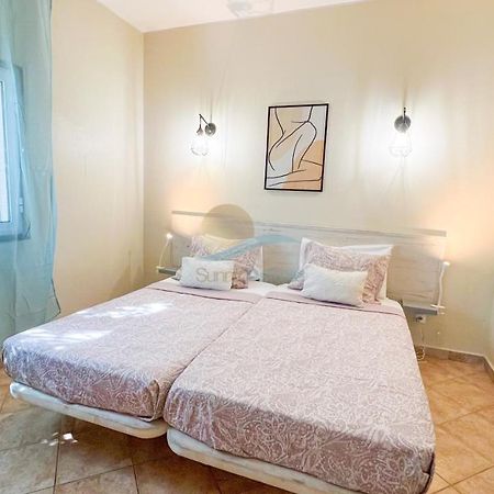 Villa Gabriel By Sunny Deluxe อัลบูเฟรา ภายนอก รูปภาพ